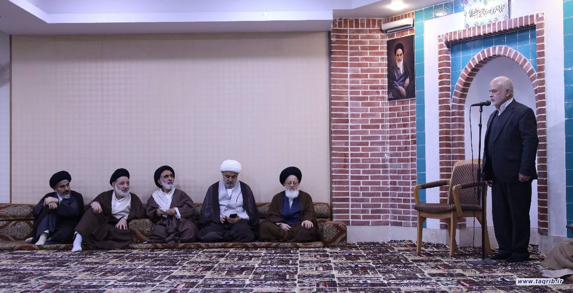 دیدار هیئت ایرانی شرکت کننده در اجلاس وحدت اسلامی عراق با آیت الله حسینی